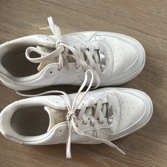 White Women's Nike Air Sneakers - Picture 6 of 9